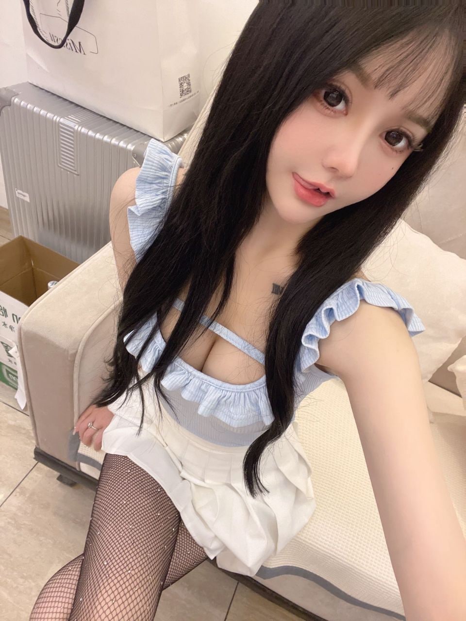 bd6410a9efd9504 bd6410a9efd9504