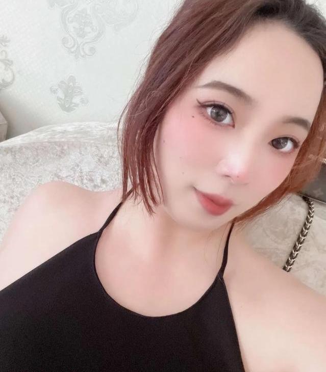 19354573ef690a0 19354573ef690a0