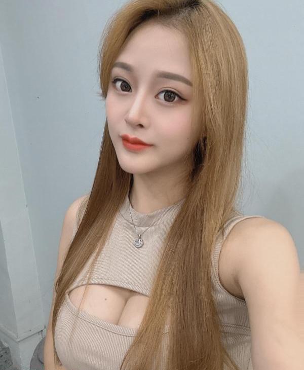 f0eda77c0199695 f0eda77c0199695