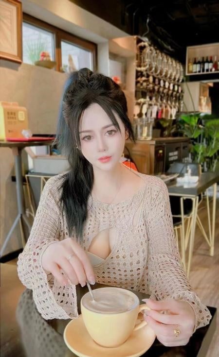 b02e4c131753f9c b02e4c131753f9c