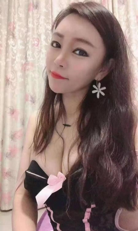 cj大奶小骚猫
