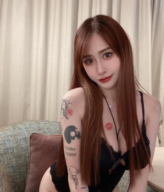 性感黑丝御姐