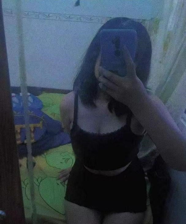 河西大奶小姐姐