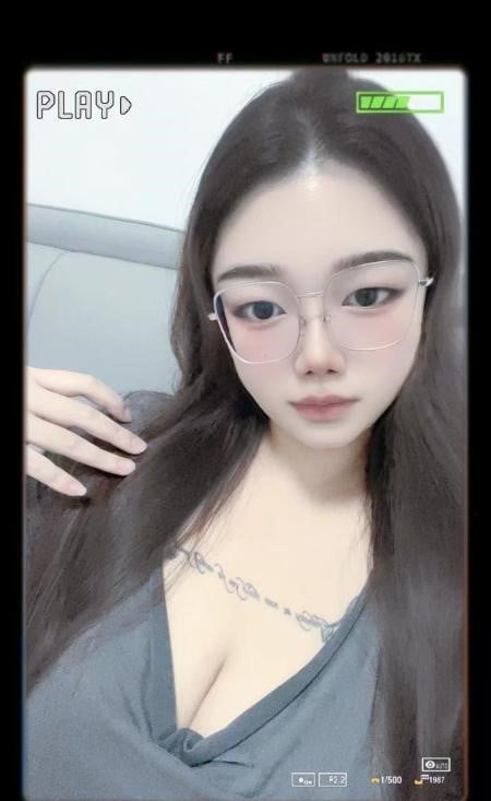 清纯小雨