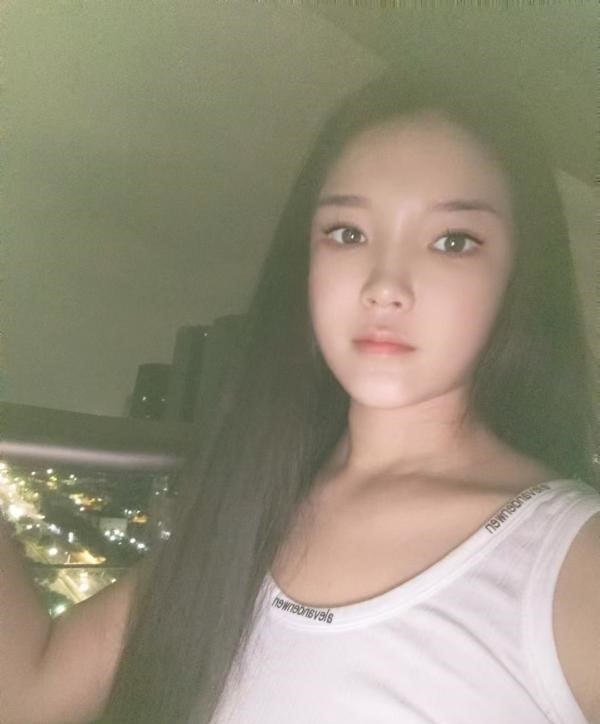 胯下口爆少妇