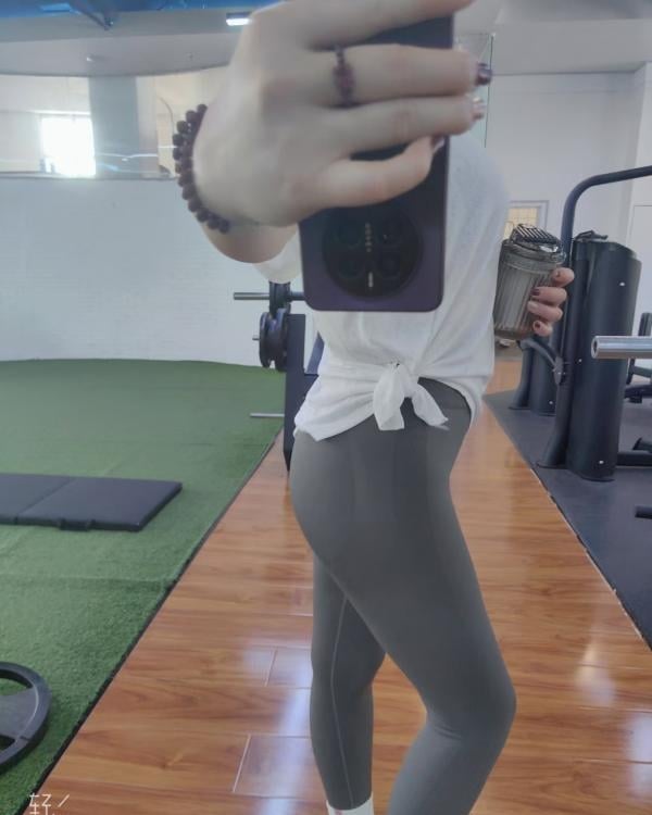 青岛三通健身玉儿