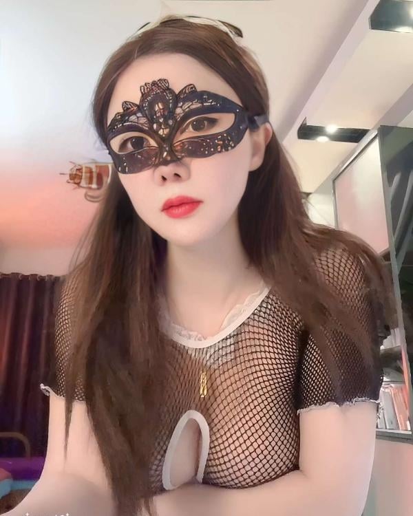 SM调教骚妇玫瑰