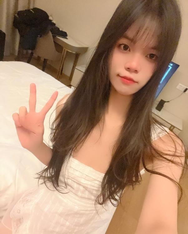 天河年轻嫩妹