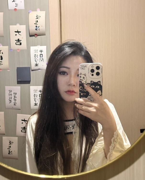 大胸萝莉体验记