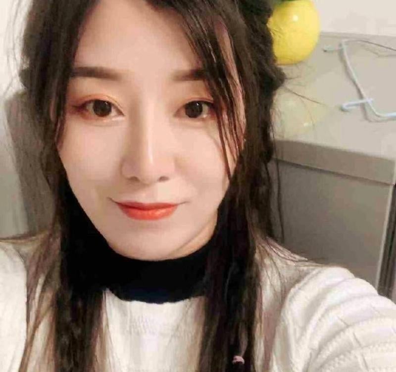 会所下海的御姐老师
