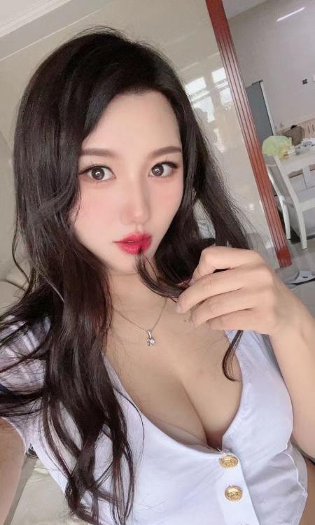 虎丘年轻妹子桃桃
