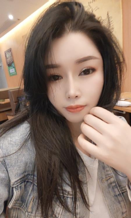 龙华小姐姐