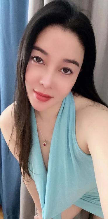 二刷风骚少妇小如