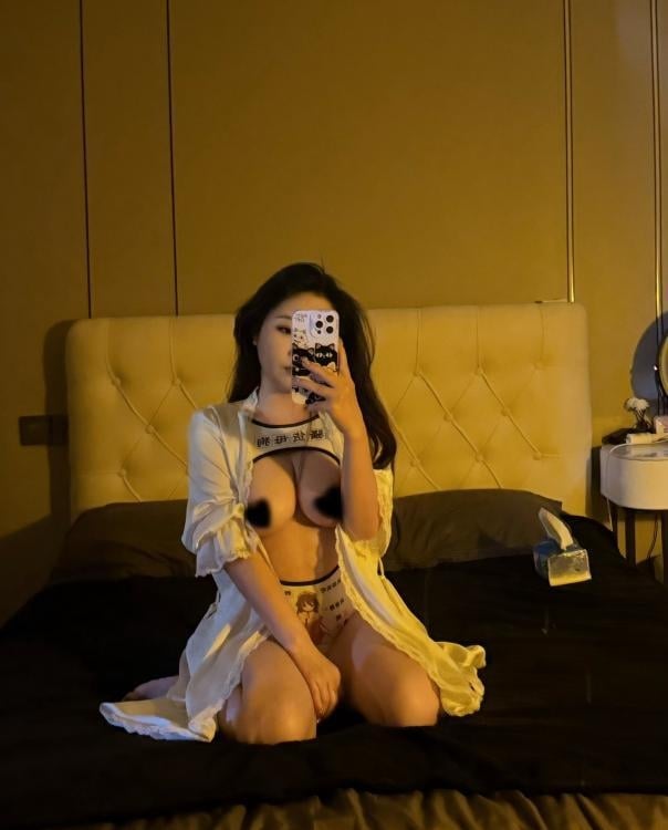 大胸萝莉体验记