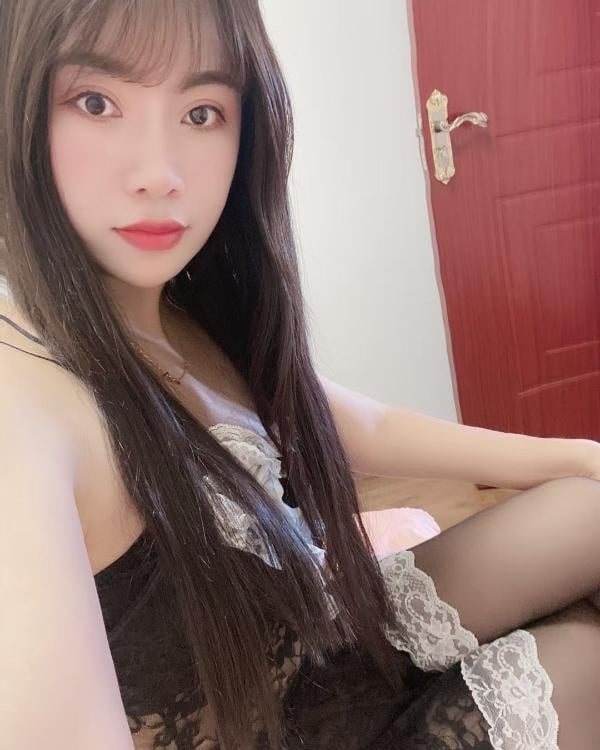 甜美女友