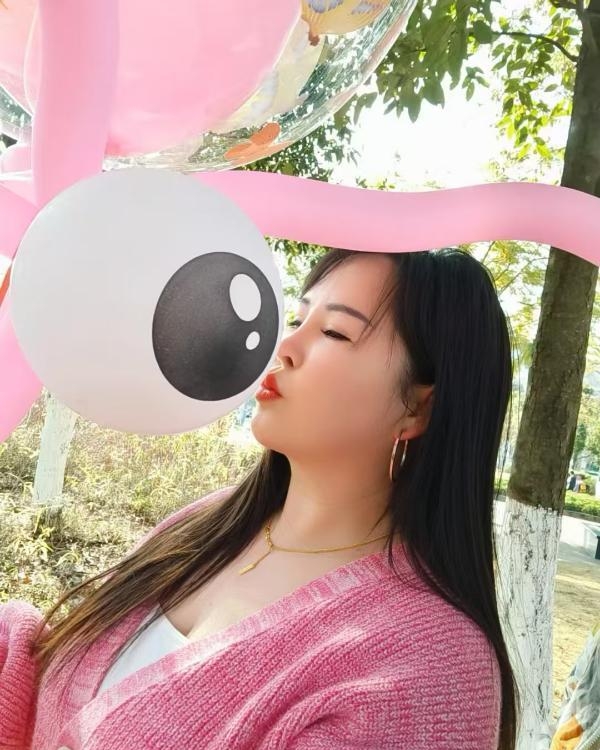 苹果微坦少妇