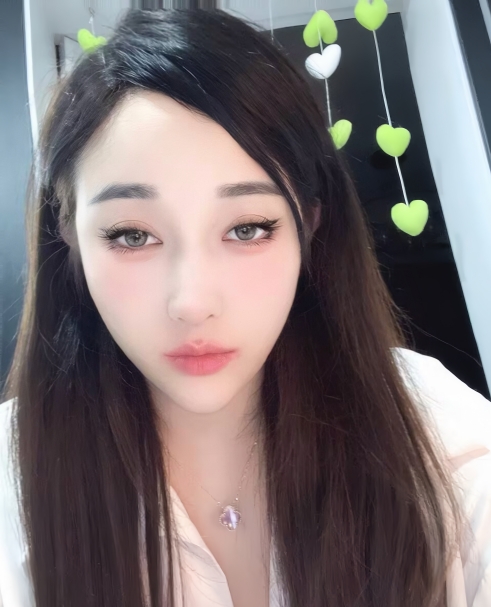 浦东丰盈胸大的丢丢