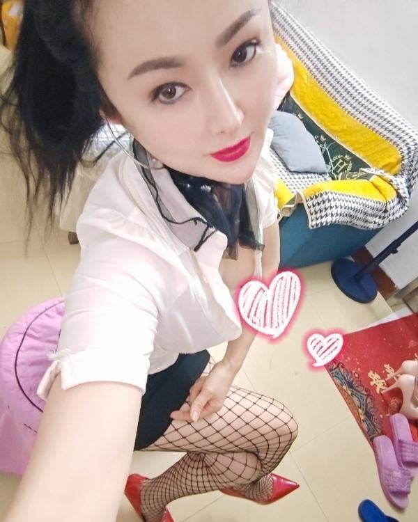 玩SM骚妇