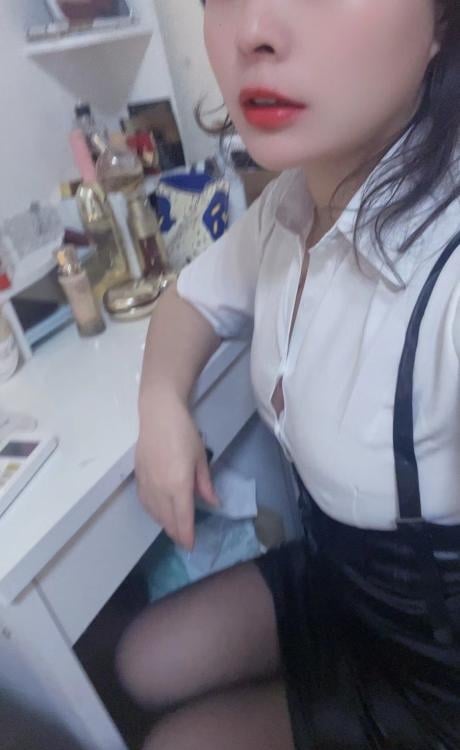 兼职无毛少妇