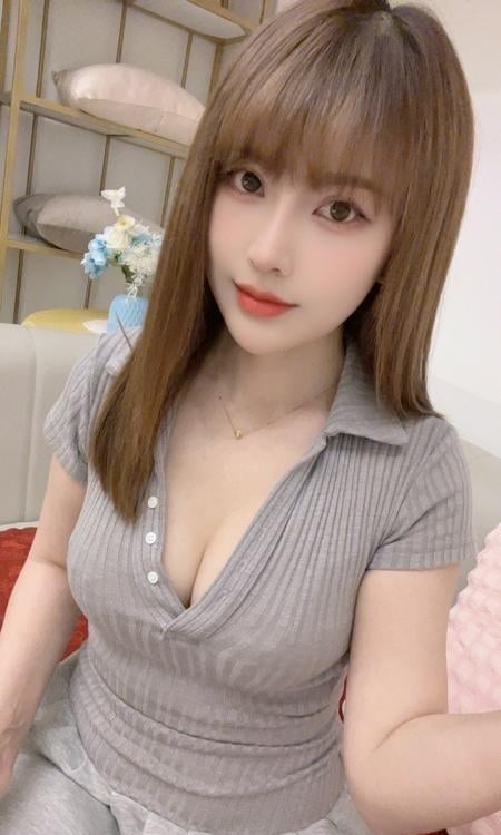 胸大颜值老师