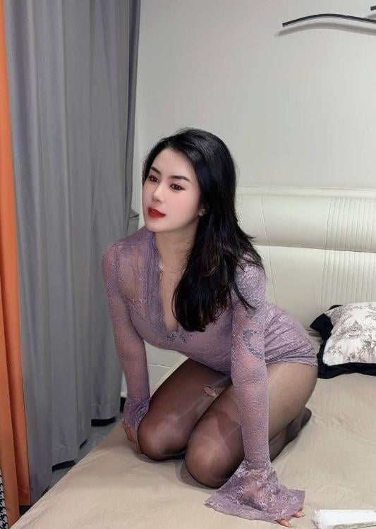 上城蜜桃臀欣欣