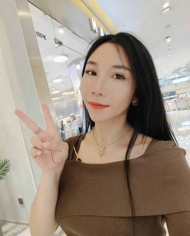 城西晓蜜蜂