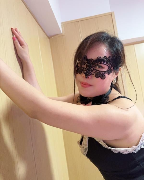 按摩少妇