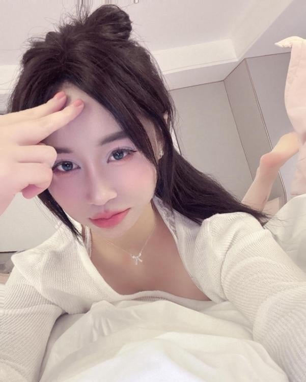 一线天馒头逼