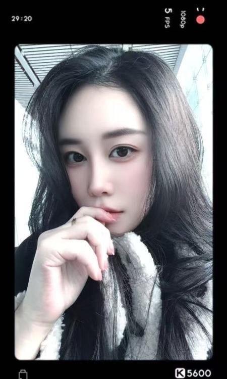 可吻小骚货