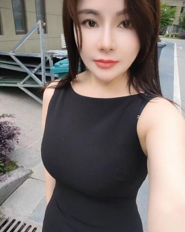 萧山软胸妹