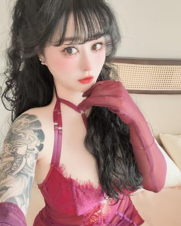 二刷G奶波霸