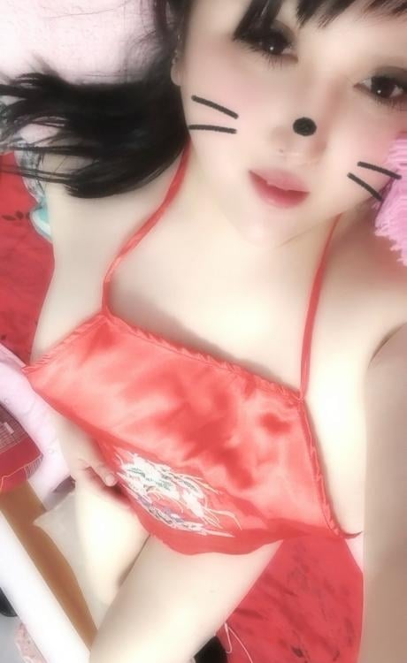 三通潮吹巨乳人妻老师