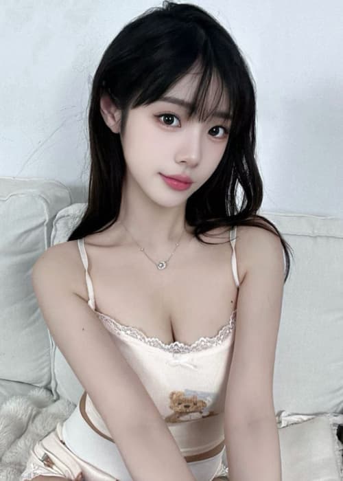 上海一拍妹子屁股她就知道换要姿势