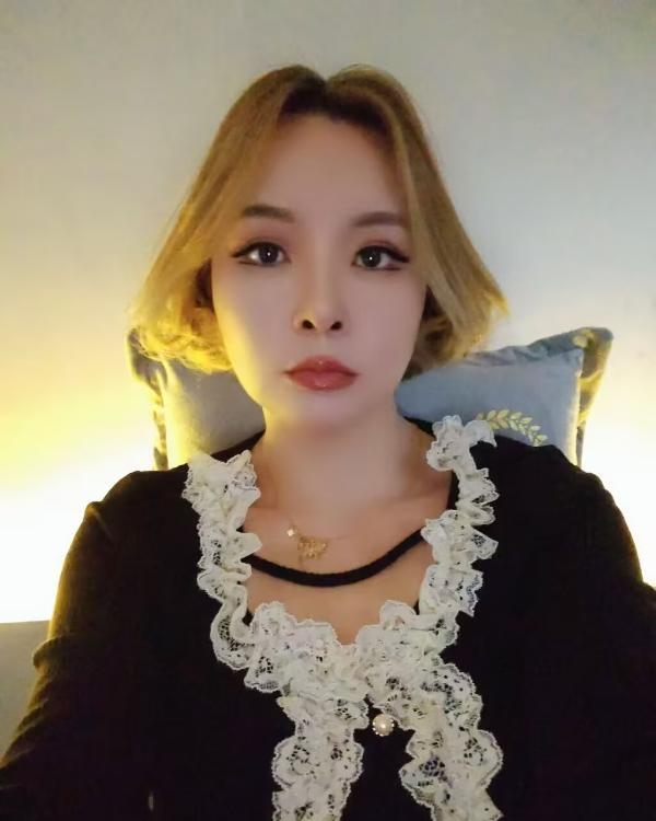 西青瘦少妇
