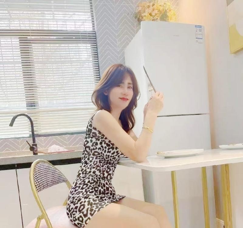 姑苏胸大屁股大