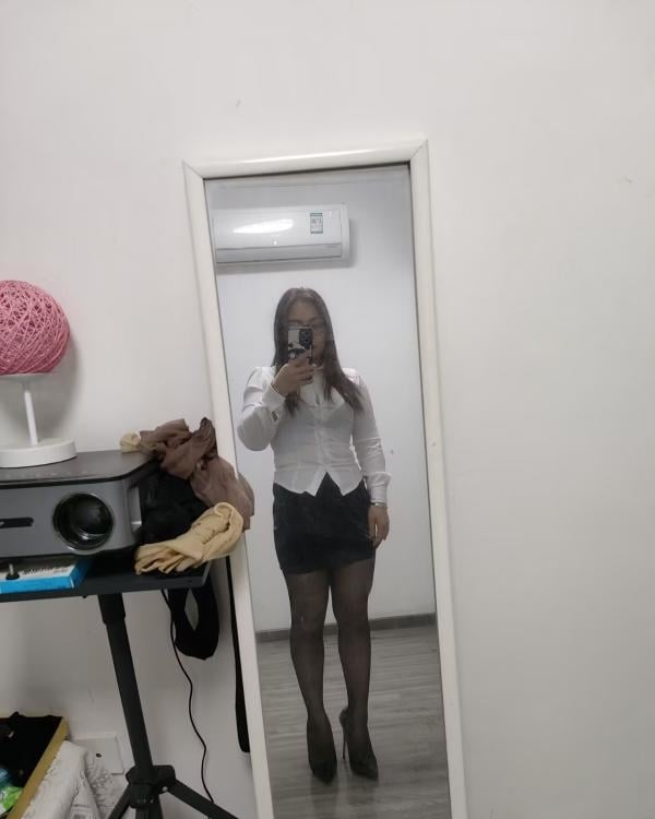 肥臀小姐姐