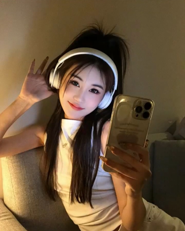 梓萌