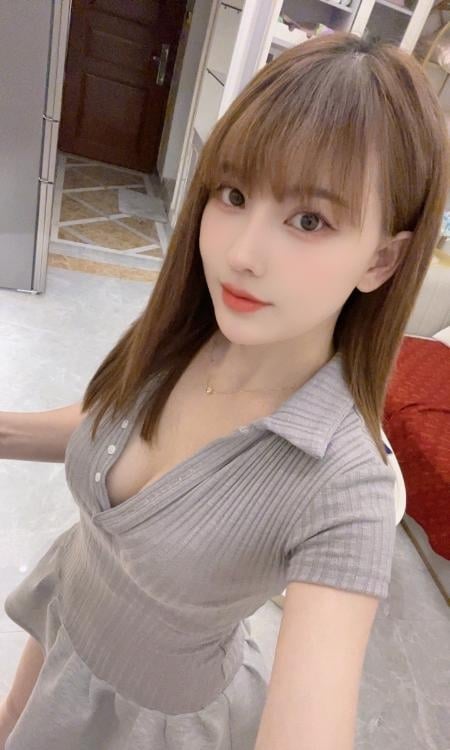 胸大颜值老师