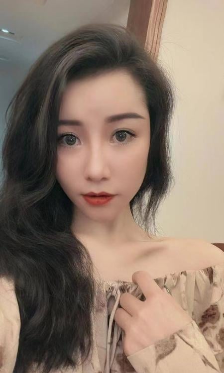 罗湖妩媚多多