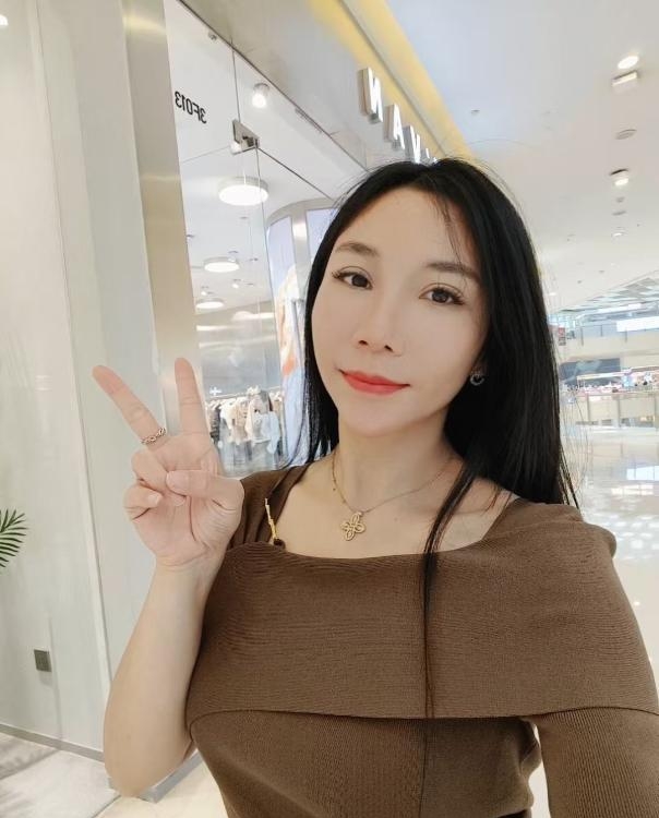 城西晓蜜蜂