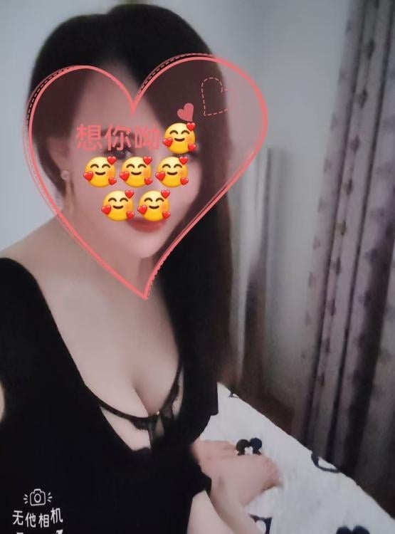 姑苏城娇小气质少妇