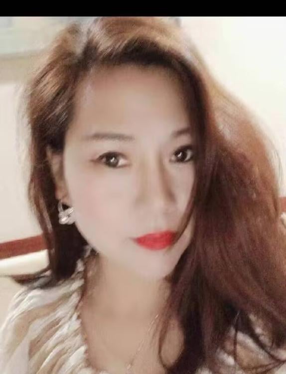 美乳少妇