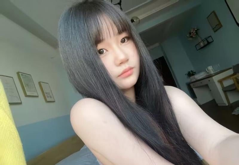 大学城嫩妹雪雪