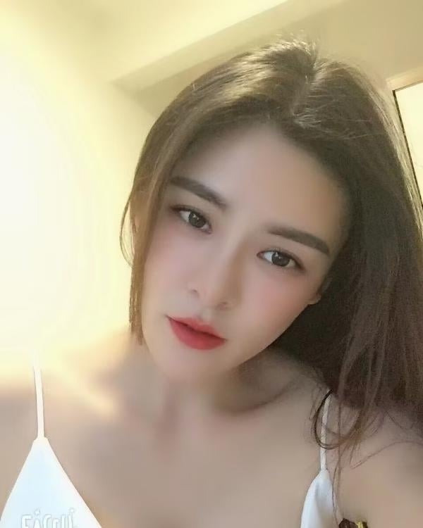 南湖漂亮妹子萱萱
