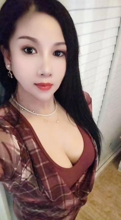 石湖大奶微坦熟女
