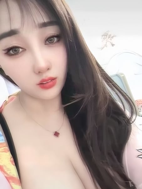 浦东丰盈胸大的丢丢