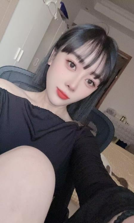 性感大胸御姐