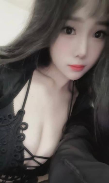 巨乳服务系沬子老师