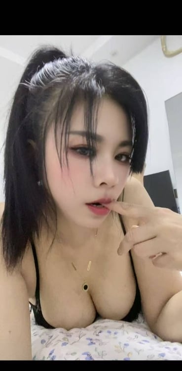 南京秦岭路大胸熟女