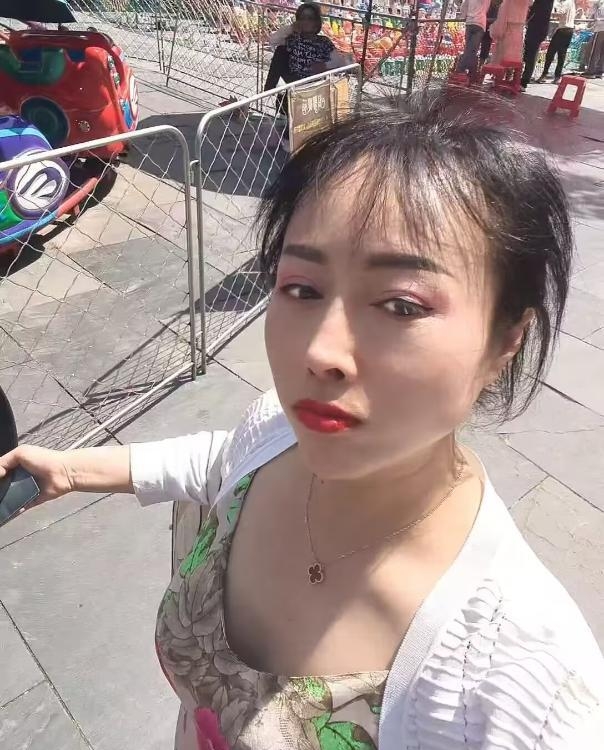 服务型二嫂